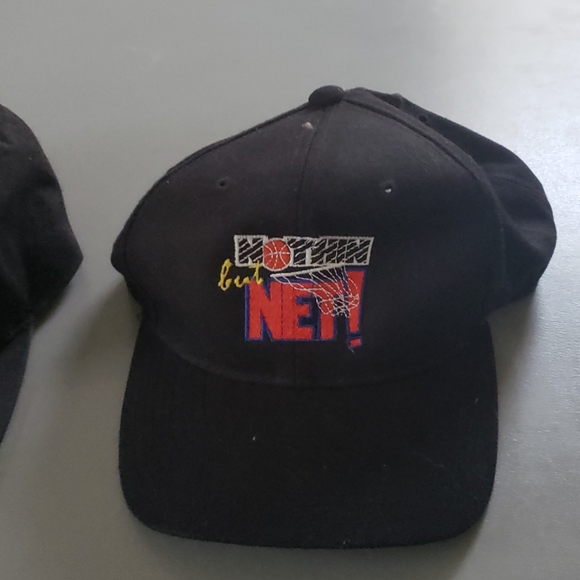 3LOT SNAPBACK HATS - Picture 4 of 5